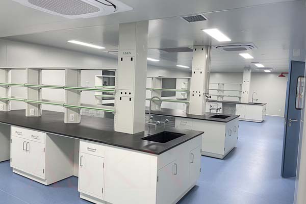 實(shí)驗(yàn)臺(tái)通風(fēng)柜多少錢？